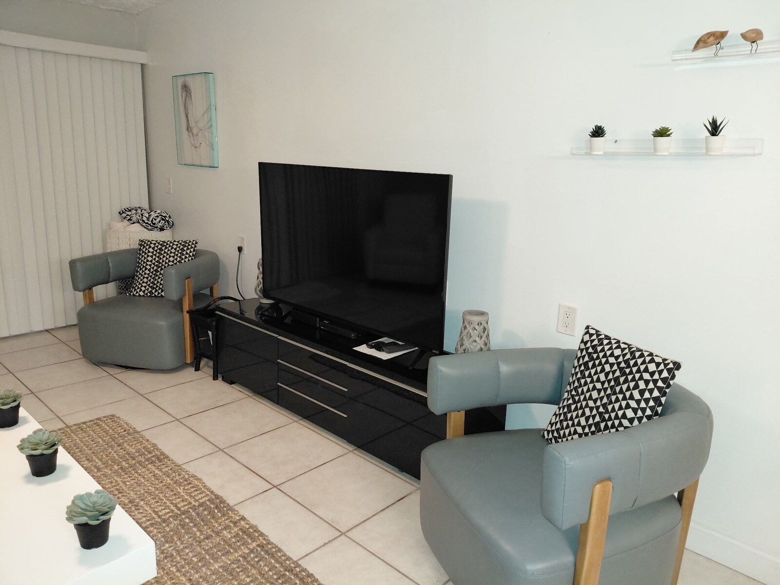 Pirates Cove 120 gallery photo 25