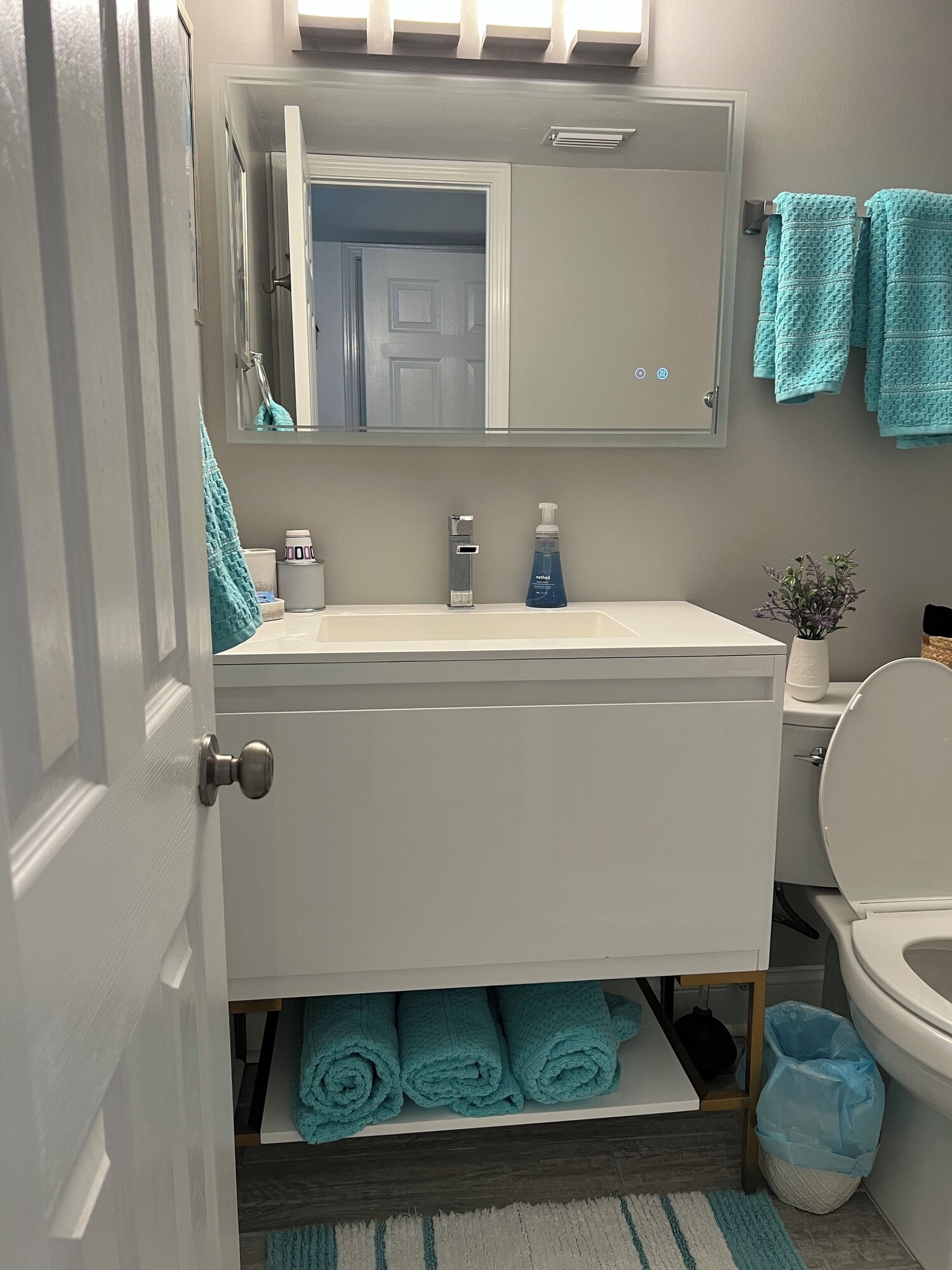 Pirates Cove 120 gallery photo 34
